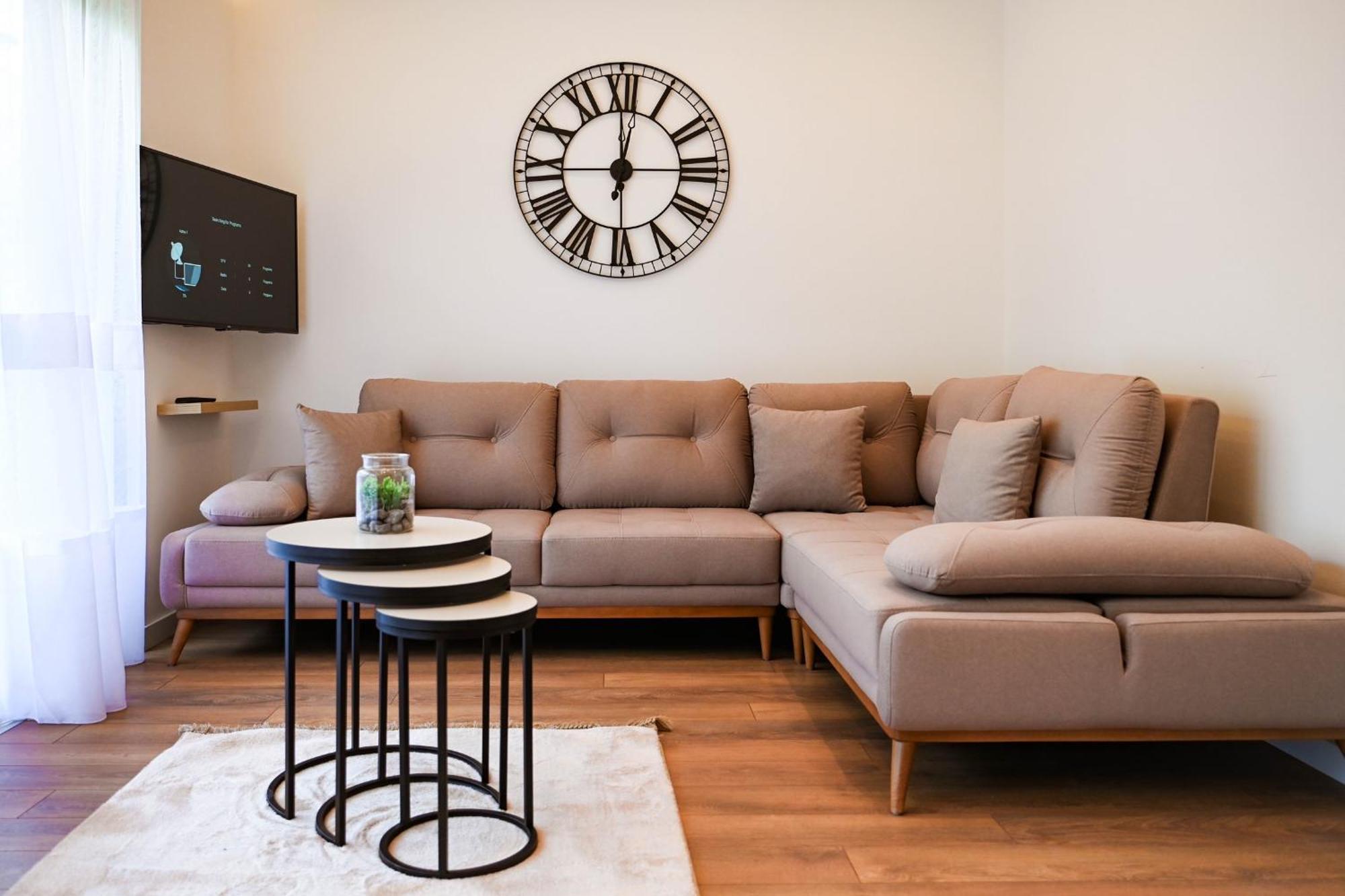 B&B Lovac Hasa 2 乌尔齐尼 外观 照片