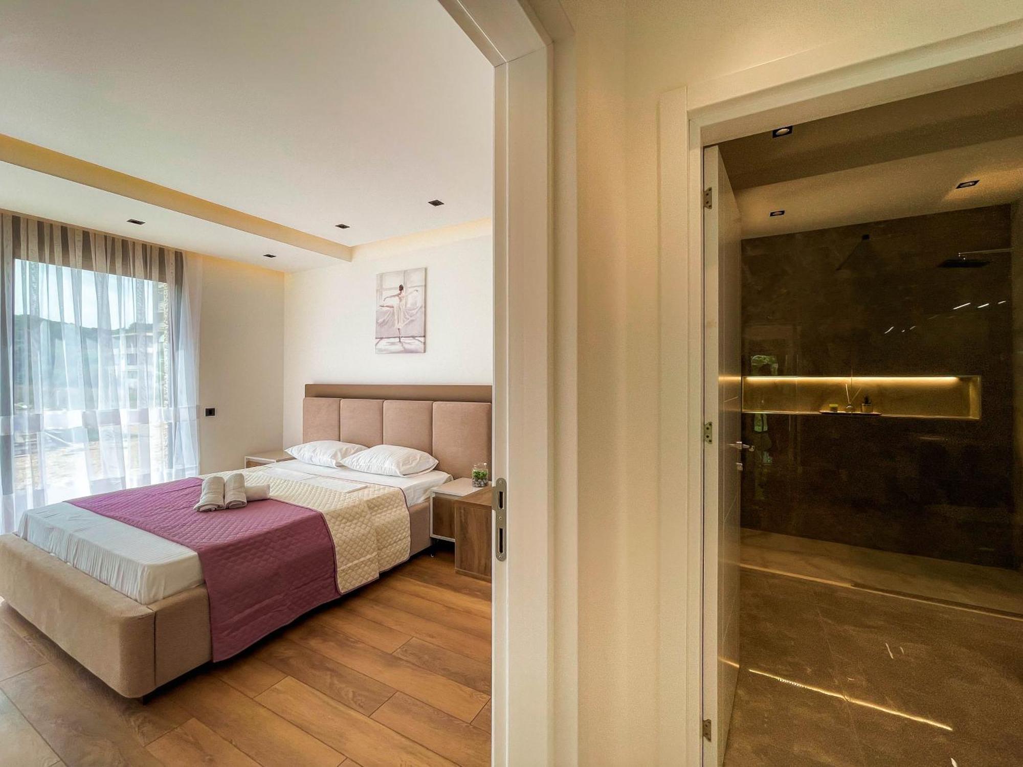 B&B Lovac Hasa 2 乌尔齐尼 外观 照片