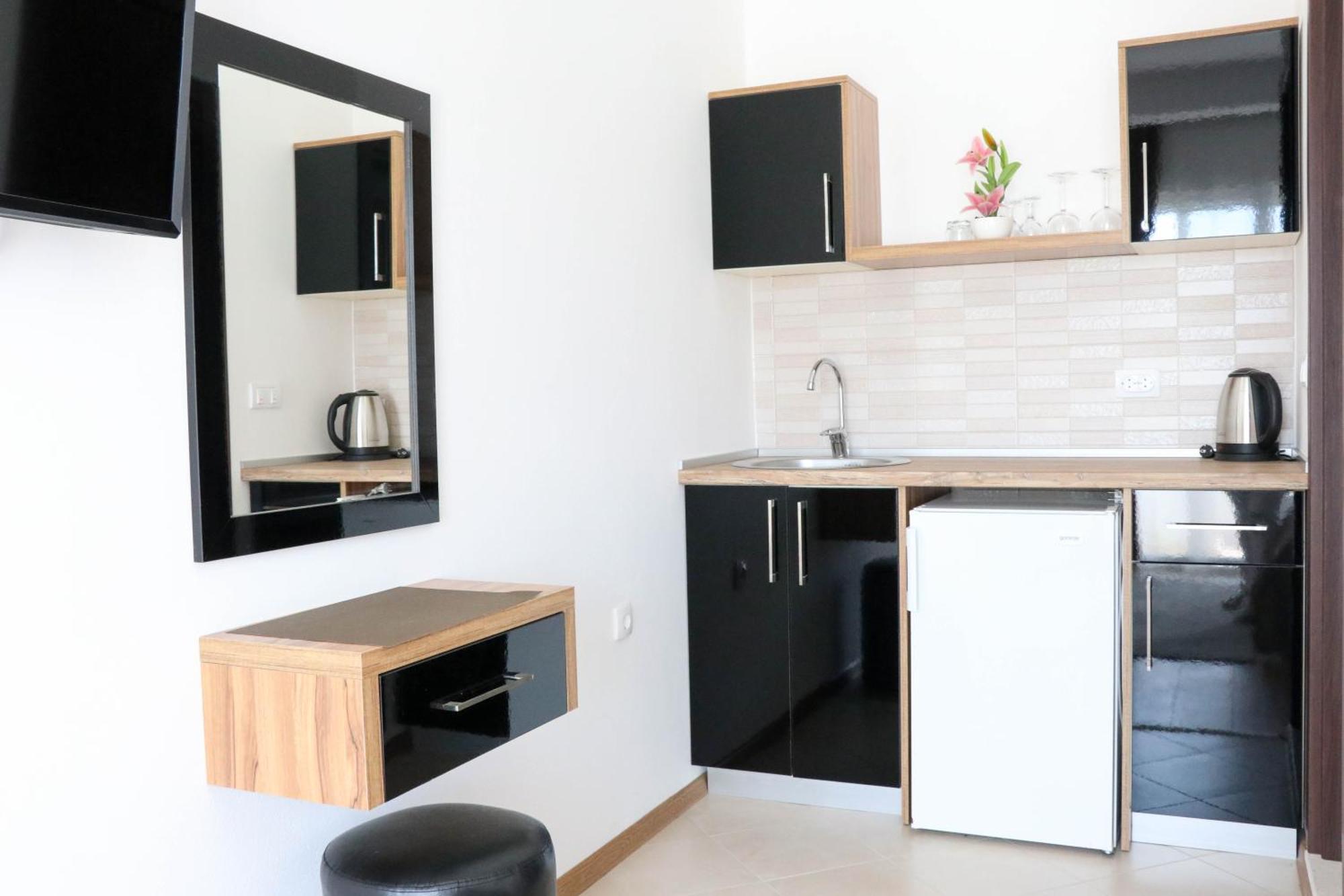 B&B Lovac Hasa 2 乌尔齐尼 客房 照片
